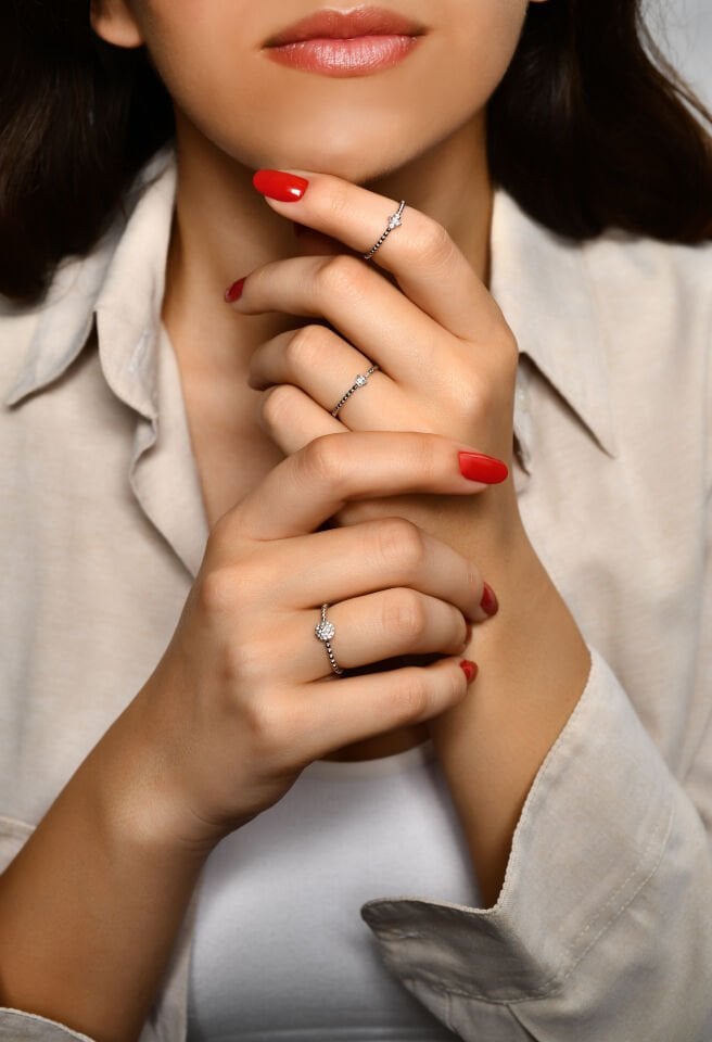 0.08 Karat Bagetli Tria Yüzük